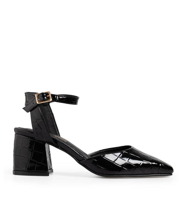 Zapatilla Picuda Negra Ankle Strap 606