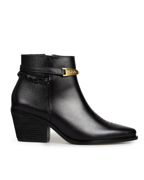 Botín Negro Herraje Tira Trenzada 822