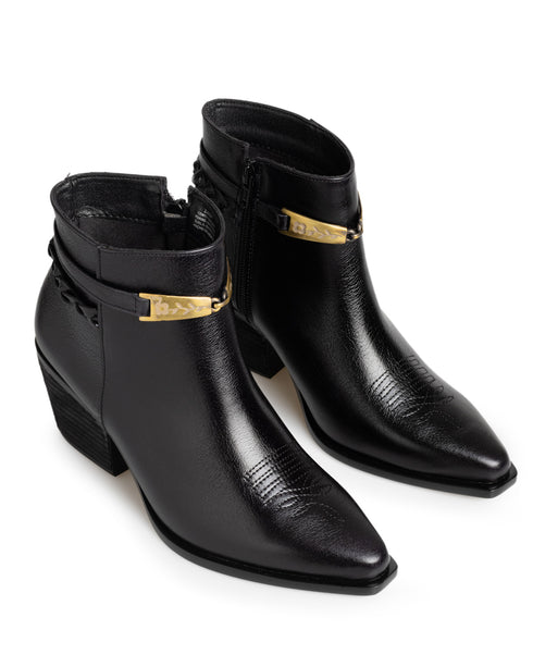 Botín Negro Herraje Tira Trenzada 822