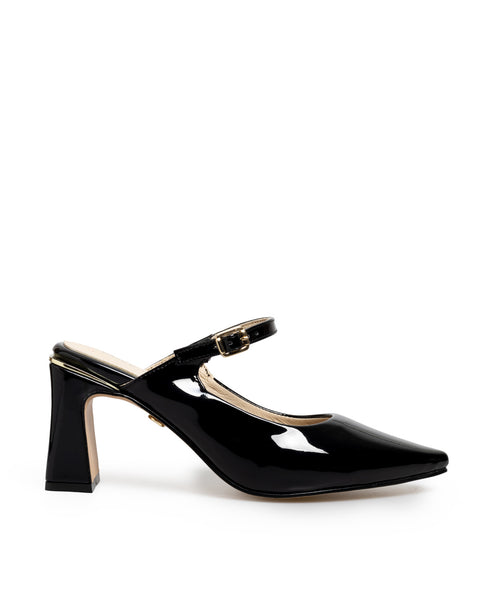 Zapatilla Negra Strap Punta Picuda 4244