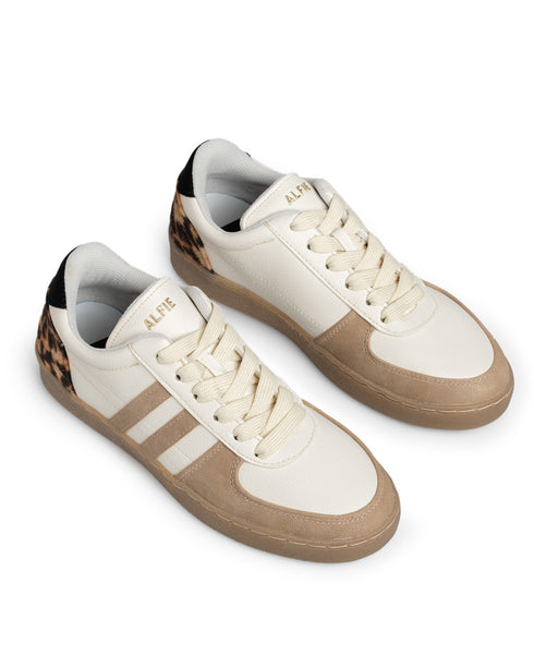 Tenis Urbano Latte Talón Leopardo 7752