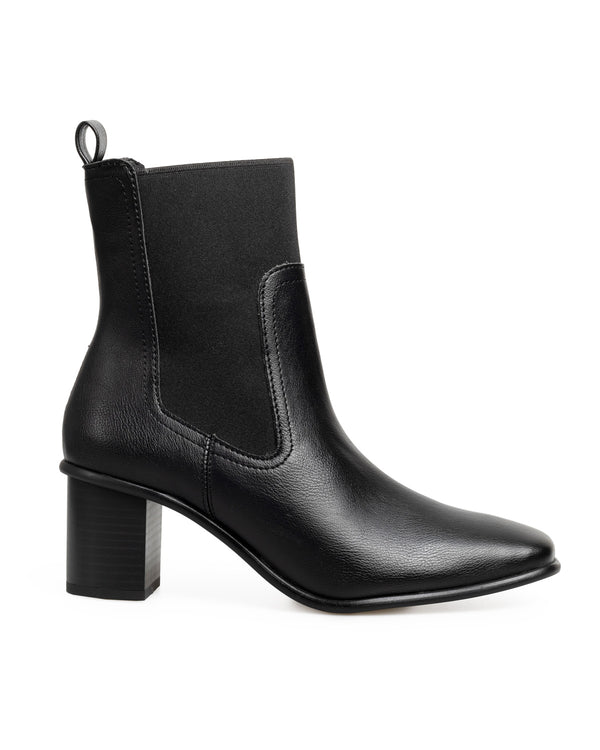 Bota Negra Picuda Resortes 13815