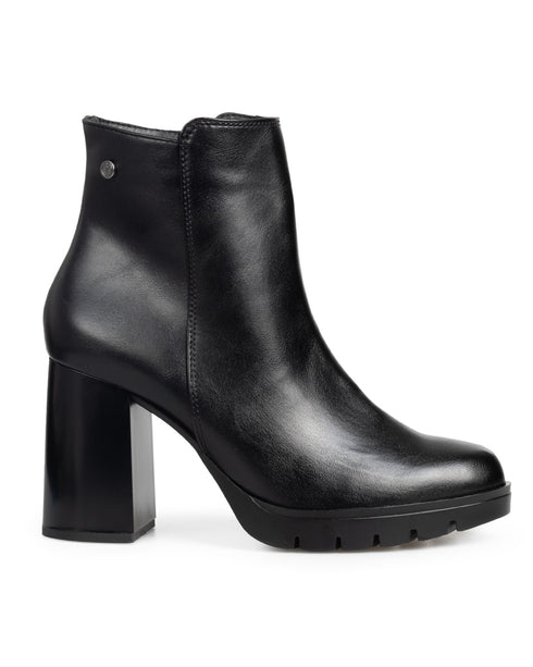 Botín Negro Liso Tacón Cuadrado 18601