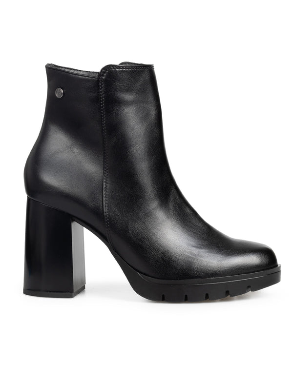 Botín Negro Liso Tacón Cuadrado 18601