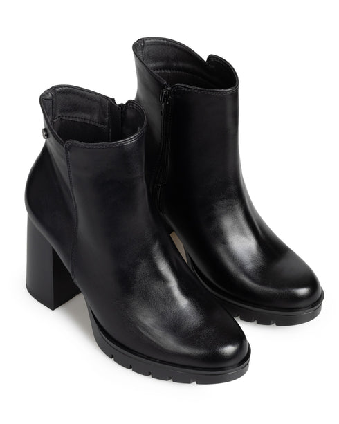 Botín Negro Liso Tacón Cuadrado 18601