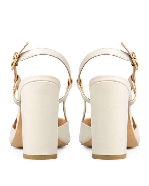 Zapatilla Latte Slingback Punta Café 21906
