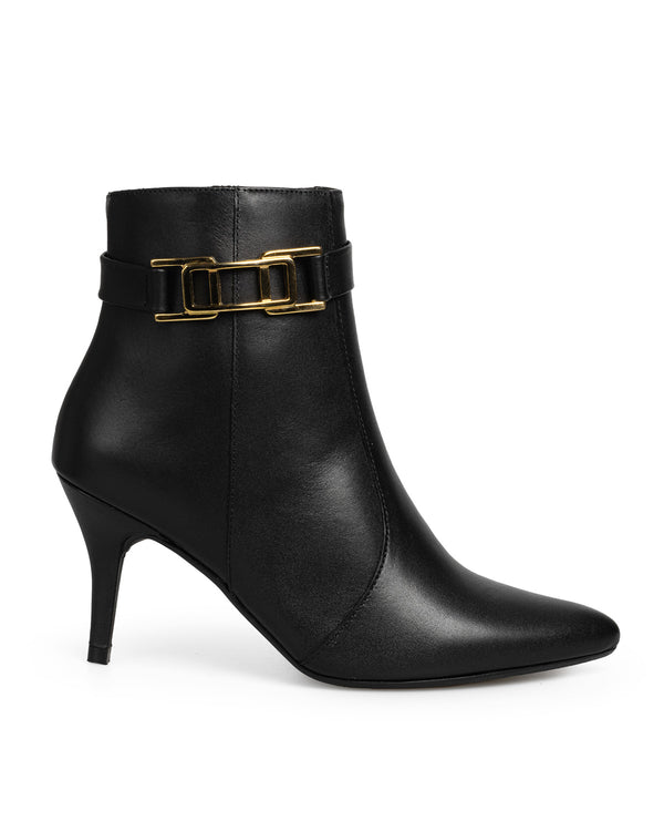 Botín Negro Picudo Hebilla 23902