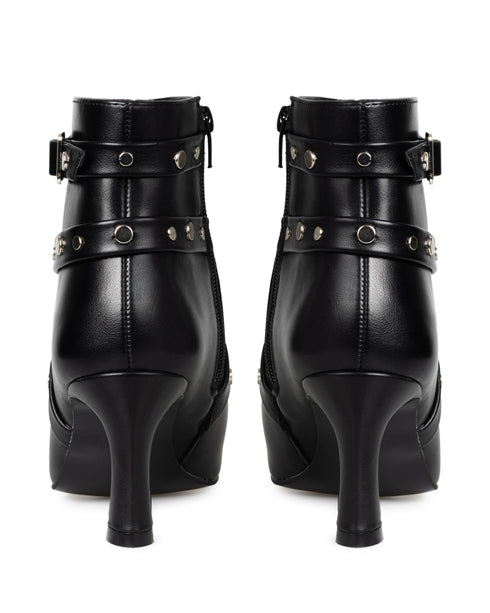 Botín Negro Picudo Tira Estoperoles 40102