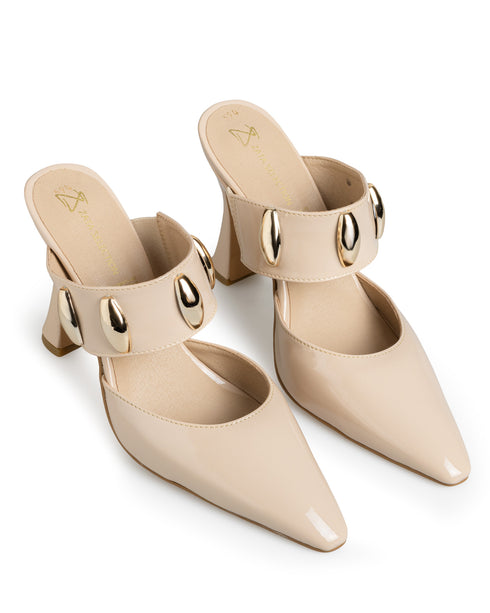Zapatilla Beige Tira Estoperoles Oro 594KR