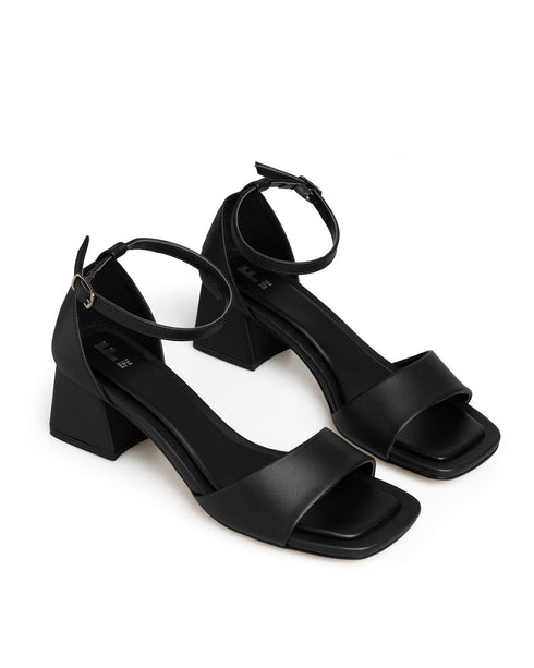 Sandalia Negra Ankle Strap Tacón Bajo 242201