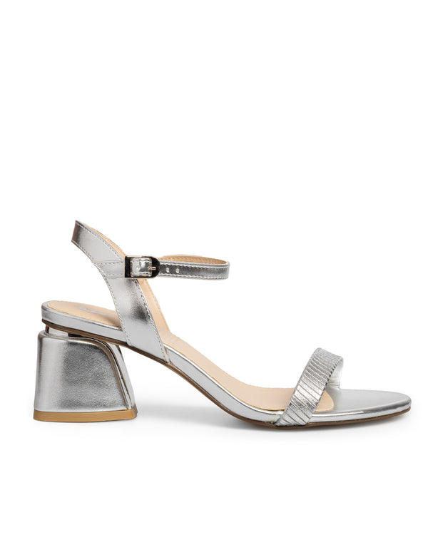 Sandalia Plata Tira Grabada 250704