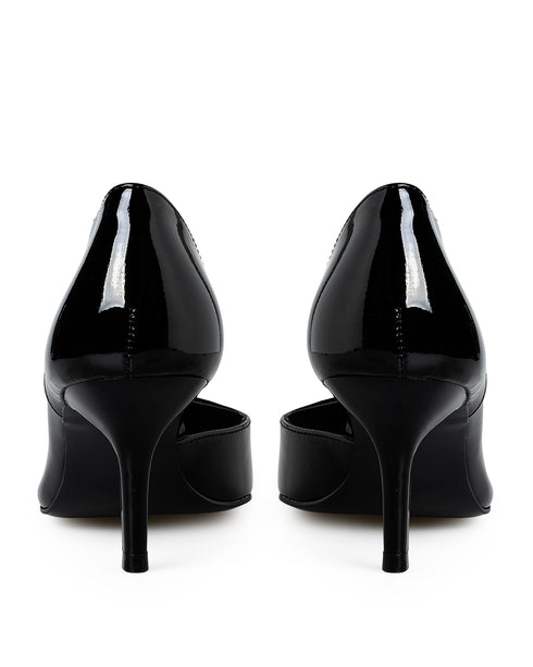 Zapatilla Negra Charol Picuda 368-4382