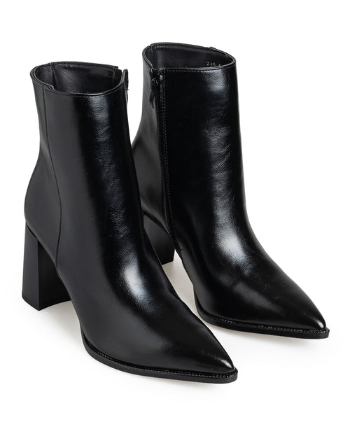 Bota Negra Lisa Picuda Tacón Cuadrado 550001