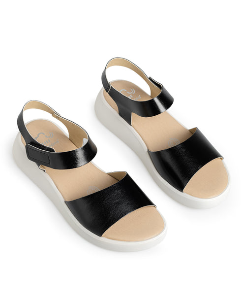 Sandalia Negra Lisa MD70914