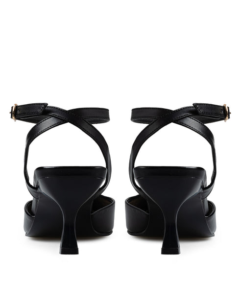 Zapatilla Negra Ankle Strap Hebilla 169